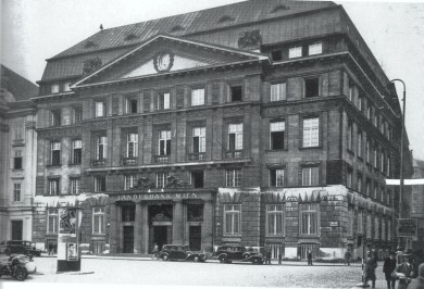 Laenderbank 1937.jpg