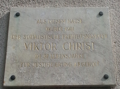 Gedenktafel Viktor CHrist, 1050 Margaretengürtel 122.jpg