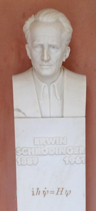 Denkmal Erwin Schrödinger, Arkadenhof, Uni Wien, 1010.JPG