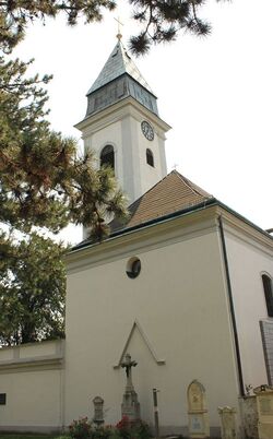 Kirche St. Martin am Asperner Heldenplatz..JPG