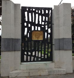 Denkmal Julius Raab, 1010 Ring.JPG