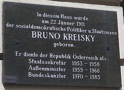 Gedenktafel Bruno Kreisky 1050 Schönbrunner Straße 122.jpg