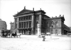 Südbahnhof um 1900.jpg