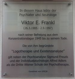 Gedenktafel Viktor Frankl, 1090 Mariannengasse 1.jpg