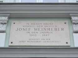 Weinheber-Gedenktafel-Hasnerstraße.jpg