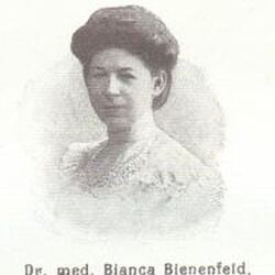 Bianca Bienenfeld 1.jpg