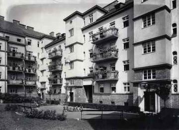 Städtische Wohnhausanlage Paletzgasse 15: Innenhof