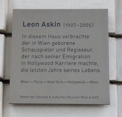 Gedenktafel Leon Askin, 1140 Hütteldorfer Straße 349.JPG
