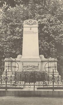 Von Mayreder gestaltetes Grabdenkmal (Familie von Robert) auf dem Zentralfriedhof (48A/G2/1), Aufnahme um 1910