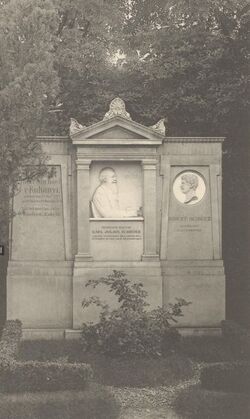Karl Julius Schröer Grabdenkmal.jpg