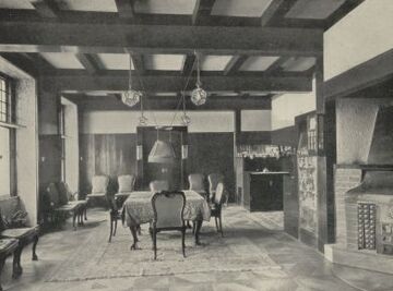 Opernring 13: Speisezimmer in der Wohnung Leopold Langer, gestaltet von Adolf Loos; um 1930
