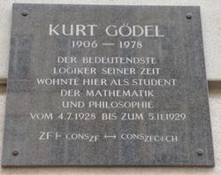 Gedenktafel Kurt Gödel - Wohnort 1928-1929, 1080 Lange Gasse 72.jpg