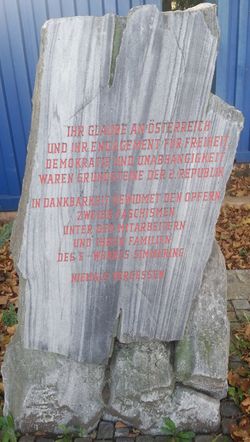 Denkmal für Opfer zweier Faschismen, E-Werk Simmering, 1110 Erste Haidequerstraße 1.jpg