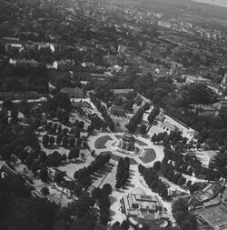 Tiergarten Schönbrunn Schrägluftaufnahme 1.jpg