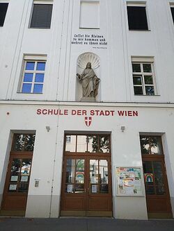 Wappen Schule Erdbergstraße76.jpg