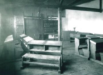 Klassenzimmer der Volksschule Lavantgasse (1949)