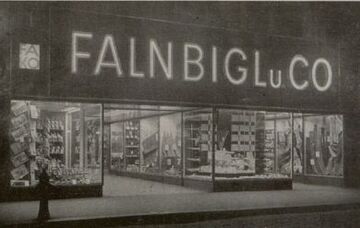 Mariahilfer Straße 52, Portal des Kaufhauses Falnbigl, gestaltet von Architekt Hermann Neumann, 1933