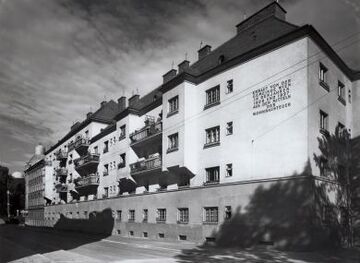 Fassade Weinhausergasse.