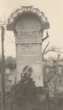 Grabdenkmal Ferdinand Gross.jpg