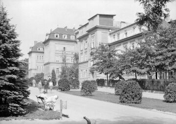 Spitalkomplex Lazarettgasse 14: Im rechten Bauteil befand sich die Kinderklink von Pirquet.