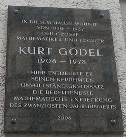 Gedenktafel Kurt Gödel - Wohnhaus, 1080 Josefstädter Straße 43-45.jpg