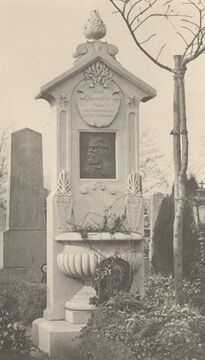 Grabdenkmal für Adolf Obermüllner auf dem <!--LINK'" 0:0-->, entworfen von Ernst Juch, Aufnahme um 1910