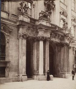 Lichtensteinsches Majoratshaus Portal Bankgasse Wien Museum Online Sammlung 18484 1.jpg