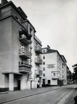 Städtische Wohnhausanlage Obere Augartenstraße 12-14 (1932)