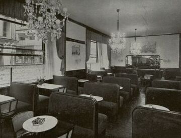 Gastraum des Café-Restaurants Matschakerhof, gestaltet von C. Kronfuß, 1935